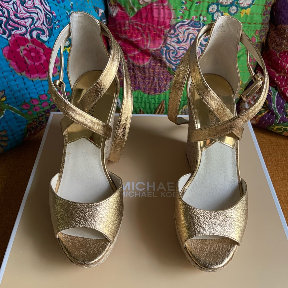 New! Michael Kors wedges